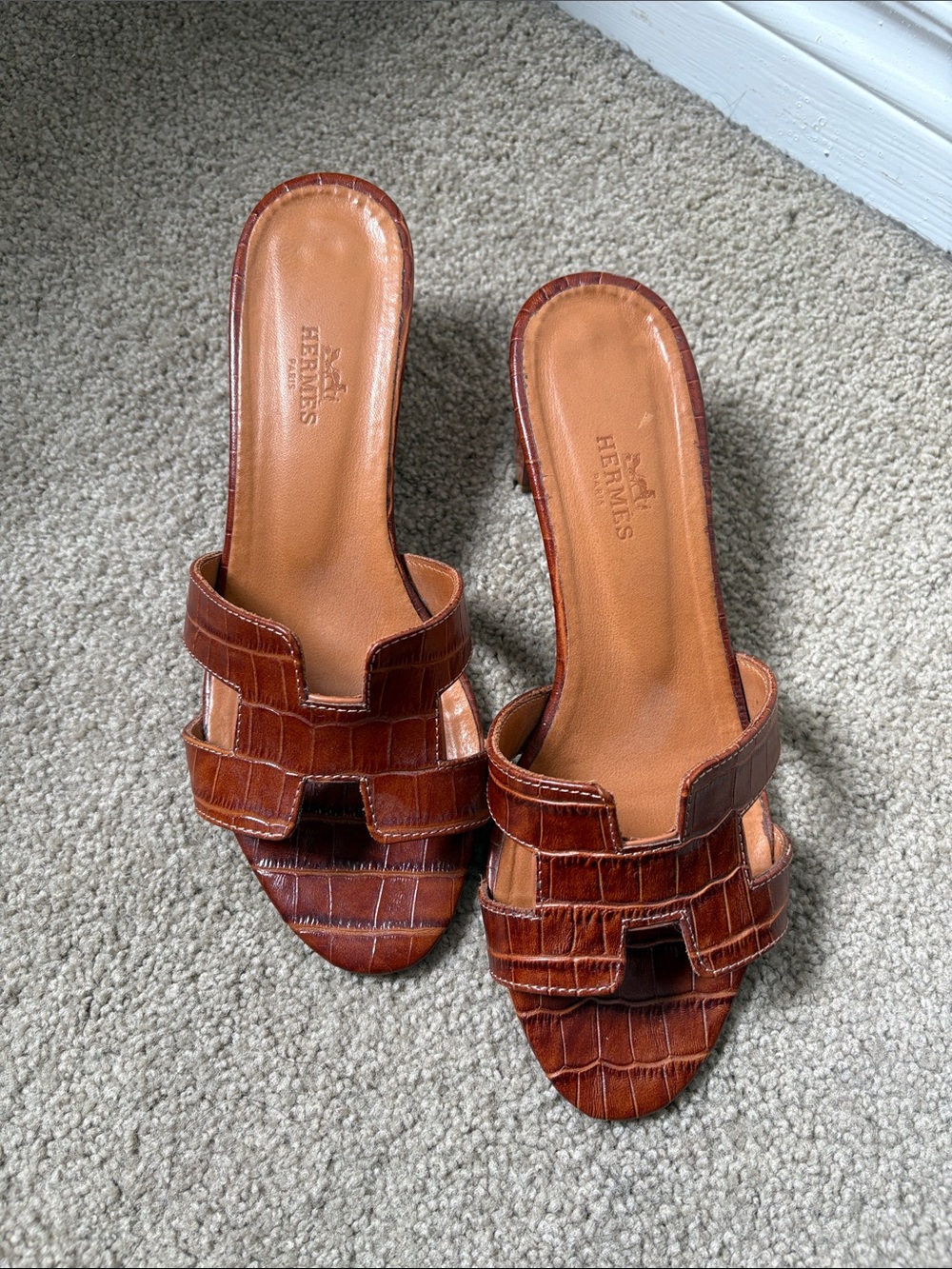 Hermes’ Oasis Sandal